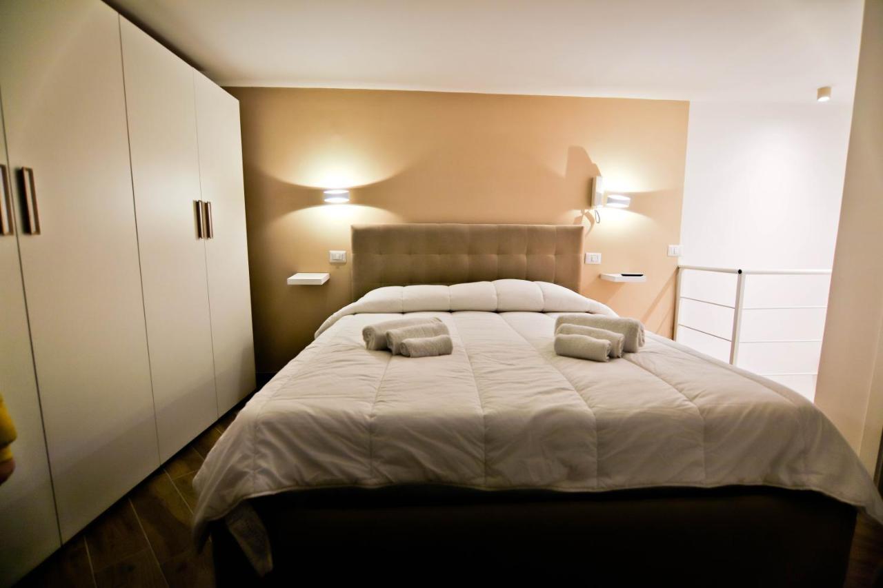 Appartement La Casa Di Anna Chiaia, Stadio Maradona Lungomarecaracciolo Napels